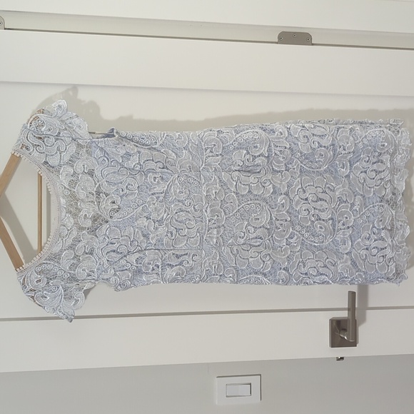 Blue lace dress - Picture 1 of 4